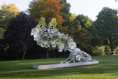 Future Past Glory, 2018, roestvrij staal, Heringa/Van Kalsbeek. Foto van de makers